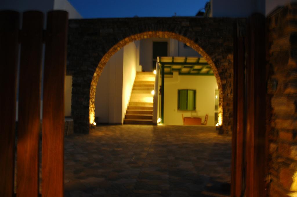 St George Antiparos Apartments And Studios Agios Georgios  Esterno foto