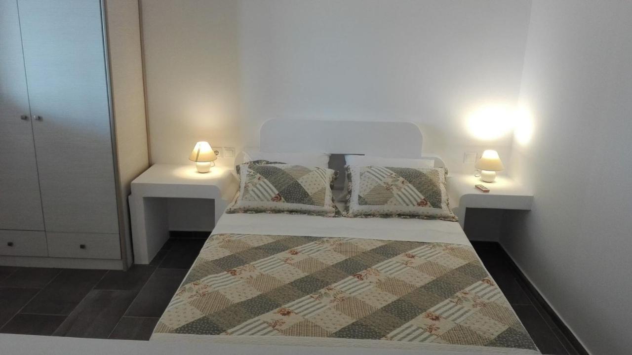 St George Antiparos Apartments And Studios Agios Georgios  Esterno foto